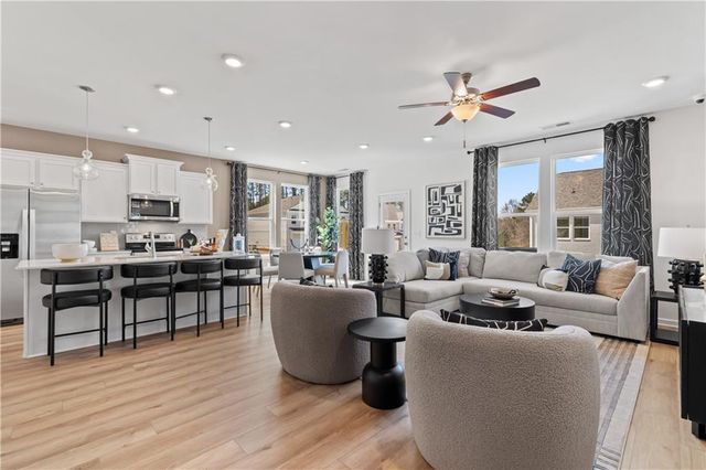 329 Heavenly Hollow Place, Mcdonough, GA 30253