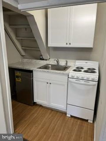 5526 MASTER ST, Philadelphia, PA 19131