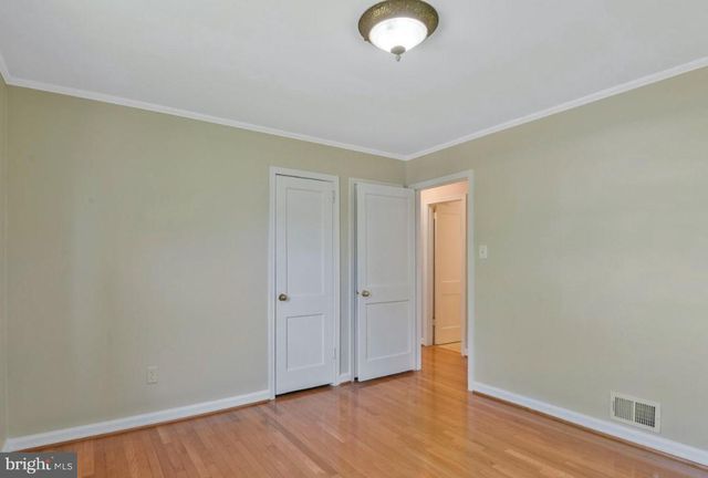 4038 POPLAR ST, Fairfax, VA 22030