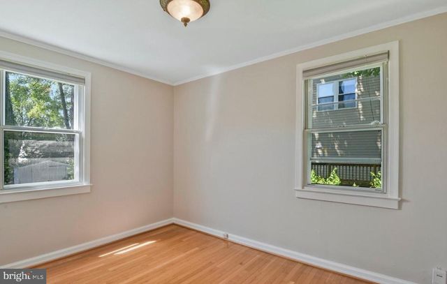 4038 POPLAR ST, Fairfax, VA 22030