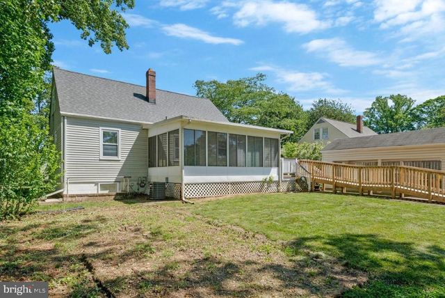 4038 POPLAR ST, Fairfax, VA 22030