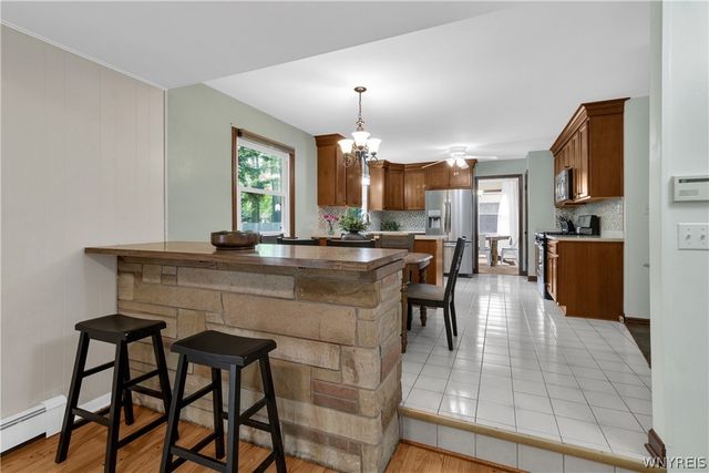 8 Forsythia Court, Orchard Park, NY 14127