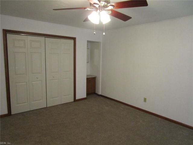 1953 Arlington Arch DR, Virginia Beach, VA 23464