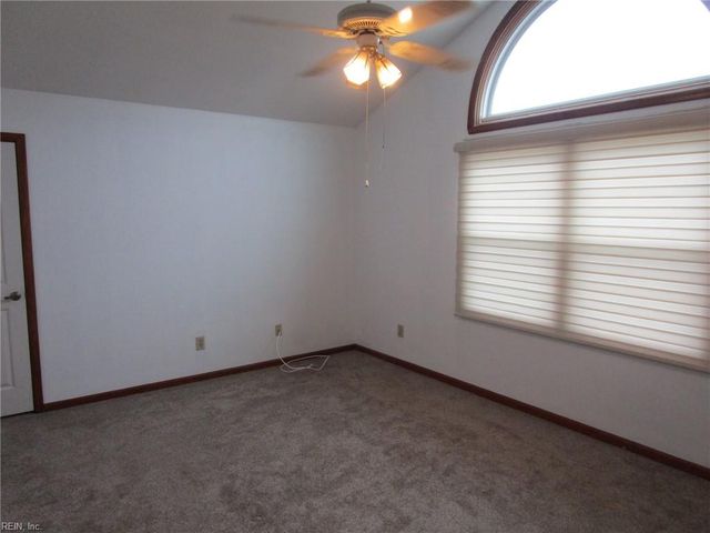 1953 Arlington Arch DR, Virginia Beach, VA 23464