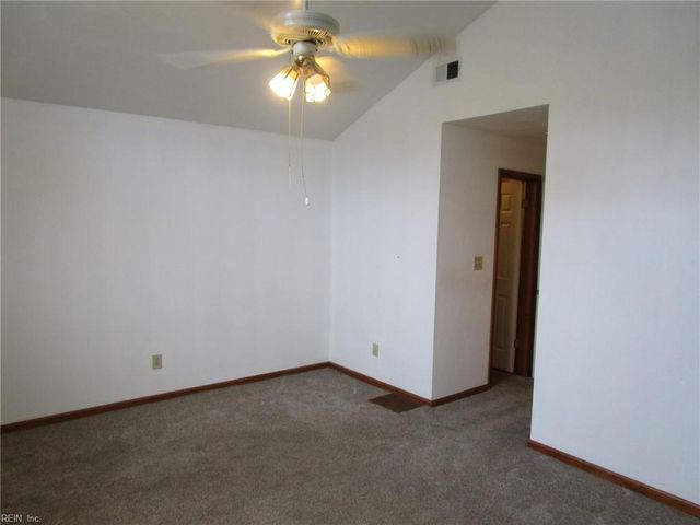 1953 Arlington Arch DR, Virginia Beach, VA 23464