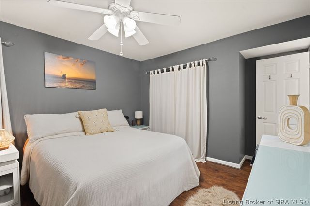 3024 Clearstream Way, Jeffersonville, IN 47130