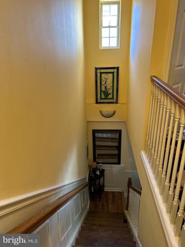 2319 N HOWARD ST, Philadelphia, PA 19133