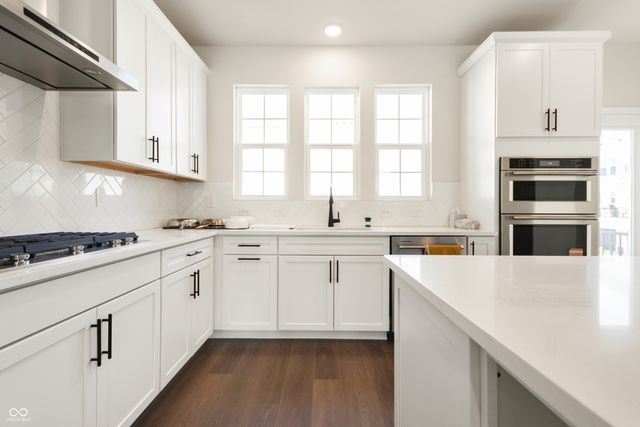 14579 Elsmere Lane, Carmel, IN 46074