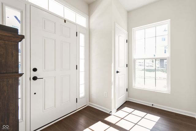 14579 Elsmere Lane, Carmel, IN 46074