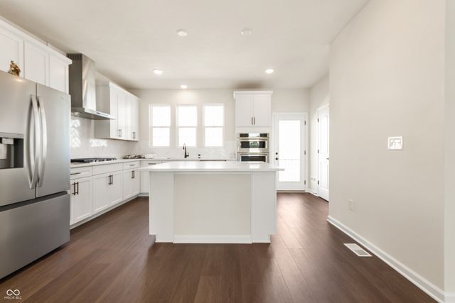14579 Elsmere Lane, Carmel, IN 46074