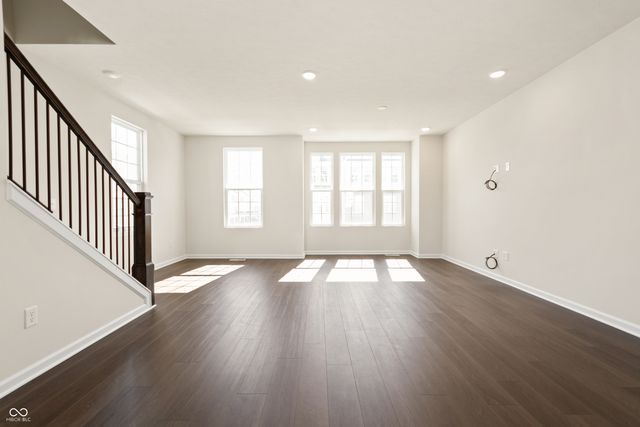 14579 Elsmere Lane, Carmel, IN 46074