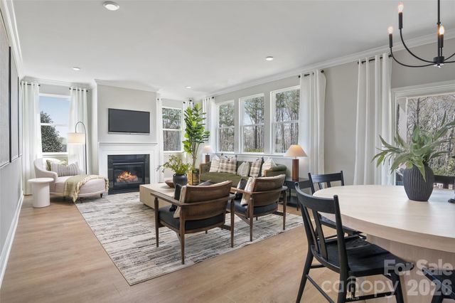 202 Clovis Point Drive 59, Kings Mountain, NC 28086