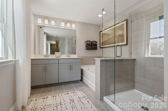 202 Clovis Point Drive 59, Kings Mountain, NC 28086