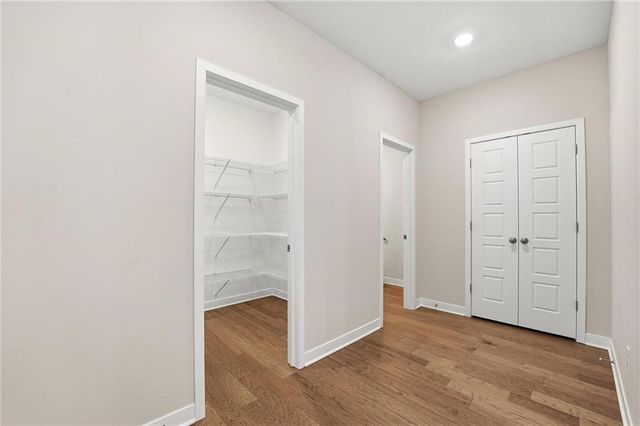 9031 SW 5th Street, Blue Springs, MO 64064