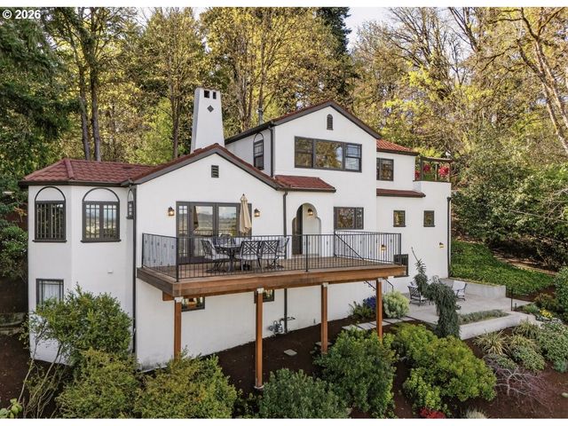 4323 Sw HAMILTON Ter, Portland, OR 97239