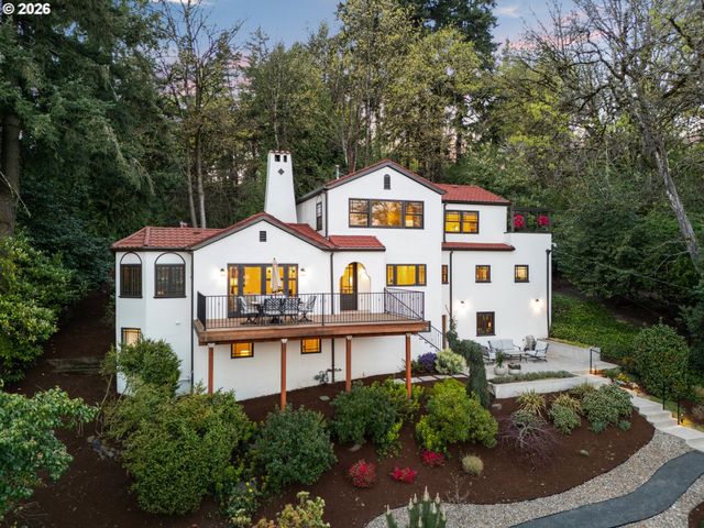 4323 Sw HAMILTON Ter, Portland, OR 97239