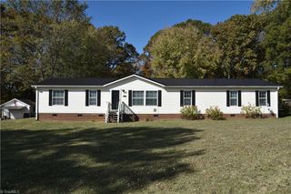 621 Southern Road, King, NC 27021