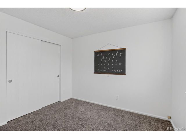 392 Eisenhower Dr, Louisville, CO 80027