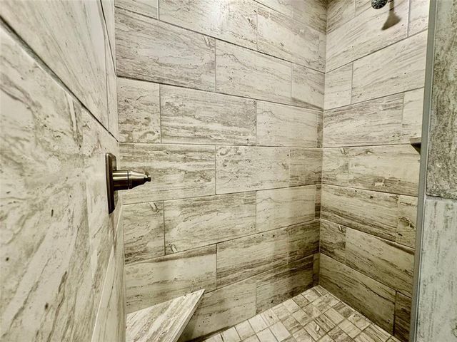 9005 Poppey Place, Yukon, OK 73099