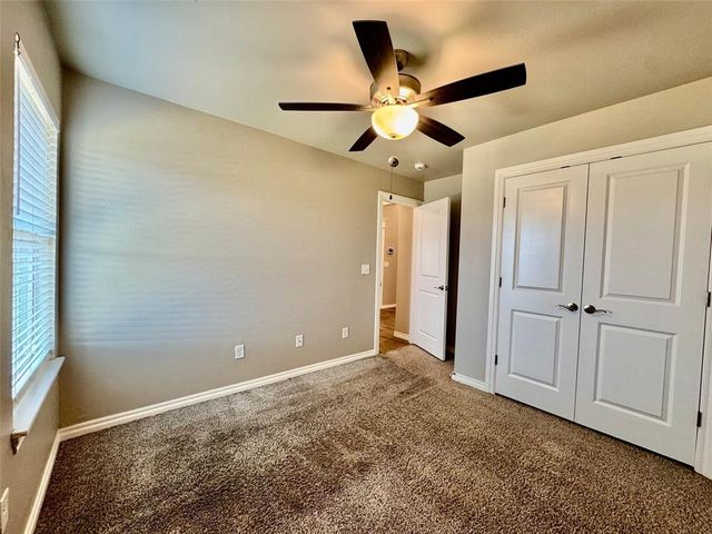 9005 Poppey Place, Yukon, OK 73099
