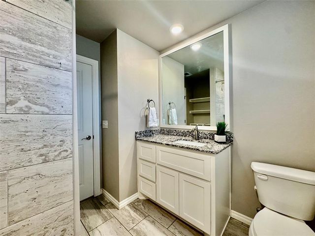 9005 Poppey Place, Yukon, OK 73099