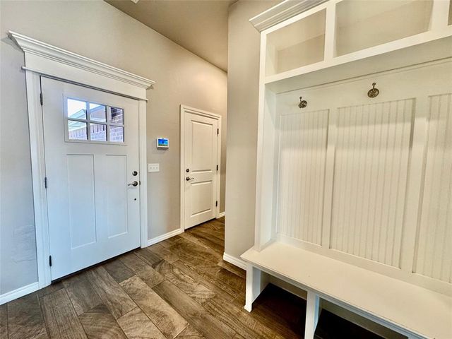 9005 Poppey Place, Yukon, OK 73099