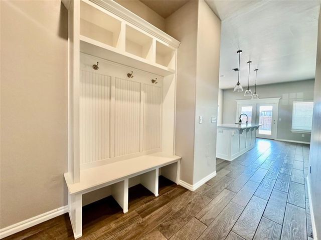 9005 Poppey Place, Yukon, OK 73099