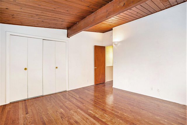 1239 Northfield Avenue NE, Grand Rapids, MI 49505