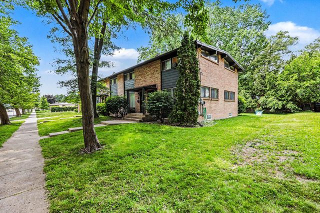 1239 Northfield Avenue NE, Grand Rapids, MI 49505