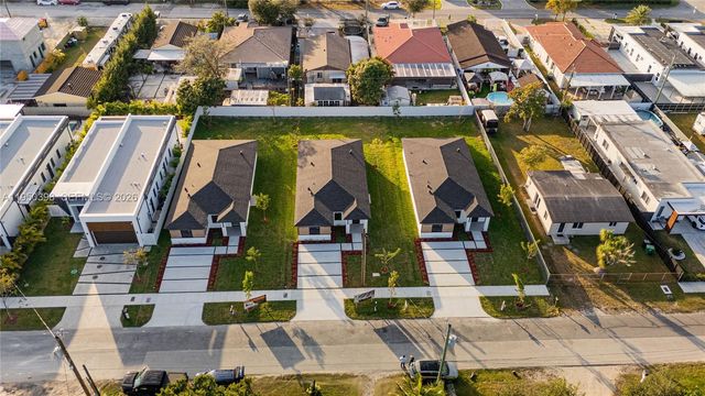 22880 SW 122nd PL, Miami, FL 33170