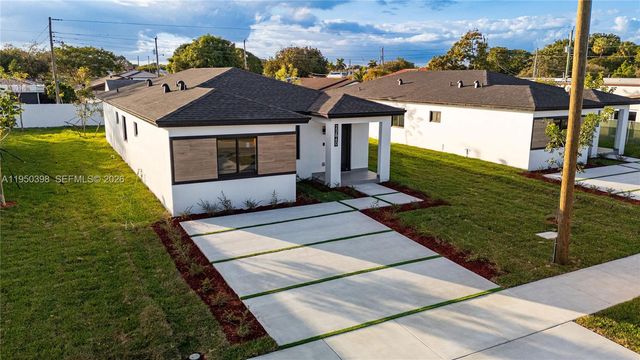 22880 SW 122nd PL, Miami, FL 33170