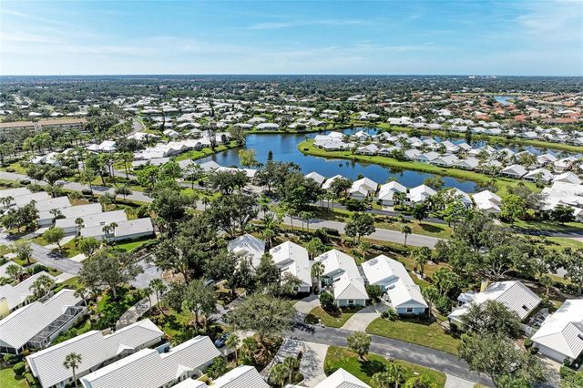 729 BRIGHTSIDE CRESCENT DRIVE 33, Venice, FL 34293