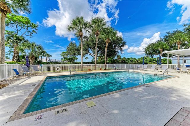 729 BRIGHTSIDE CRESCENT DRIVE 33, Venice, FL 34293