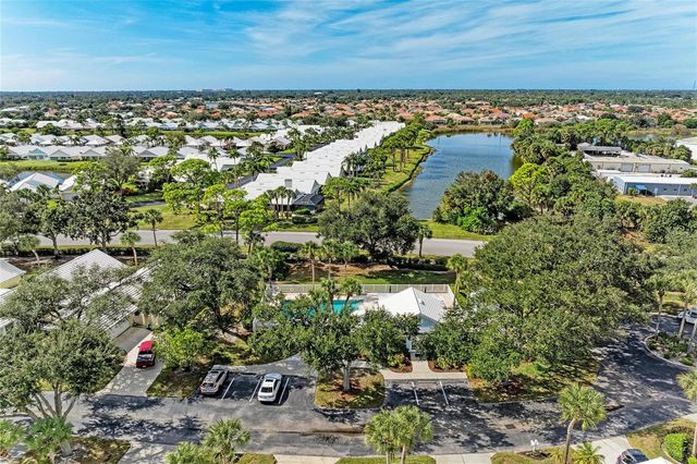 729 BRIGHTSIDE CRESCENT DRIVE 33, Venice, FL 34293