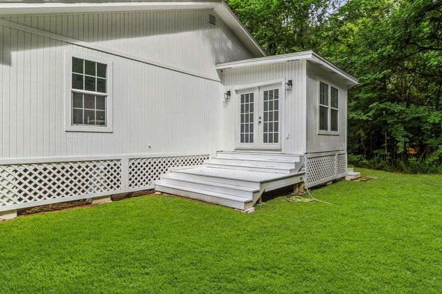 600 Wilderness Road, Point Blank, TX 77364