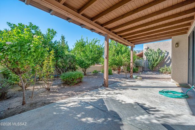 5839 N Misty Ridge Drive, Tucson, AZ 85718