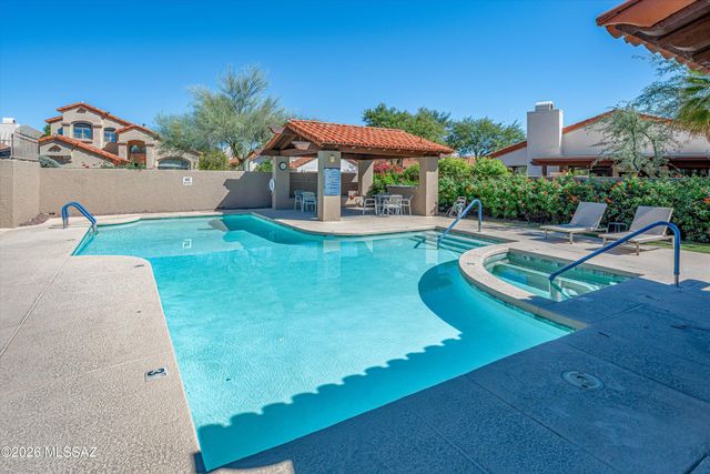 5839 N Misty Ridge Drive, Tucson, AZ 85718