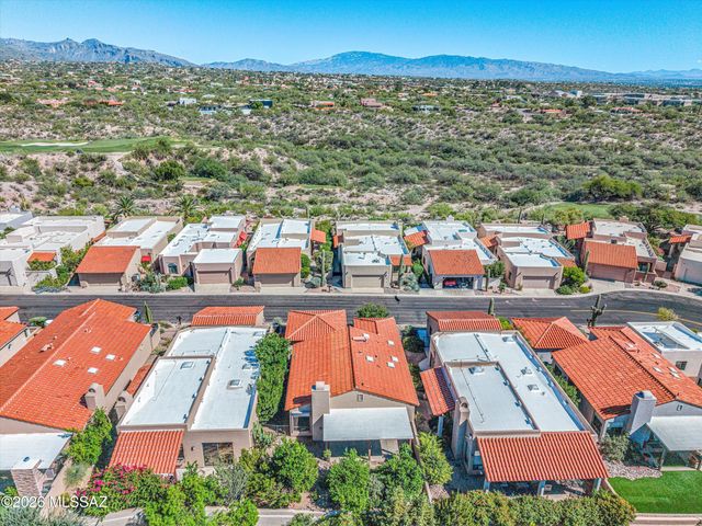 5839 N Misty Ridge Drive, Tucson, AZ 85718