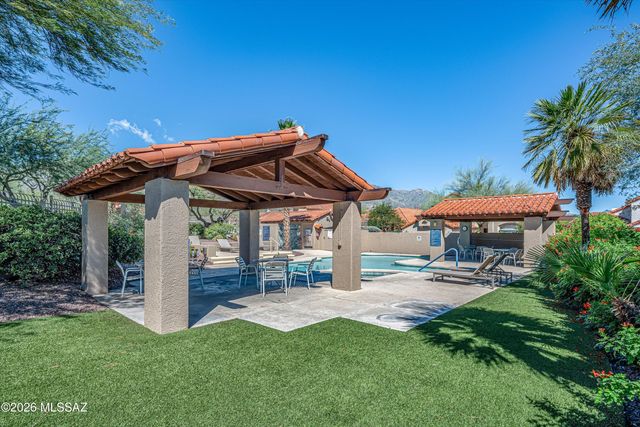 5839 N Misty Ridge Drive, Tucson, AZ 85718