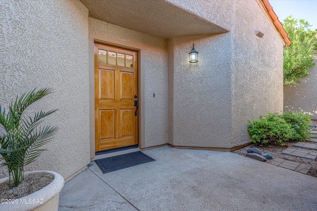 5839 N Misty Ridge Drive, Tucson, AZ 85718