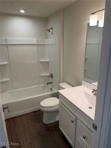 1244 Cedar Ridge Drive, Kent, OH 44240