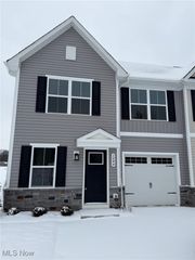 1244 Cedar Ridge Drive, Kent, OH 44240