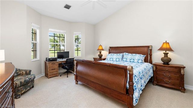 8617 Champions PT # 403, Naples, FL 34113