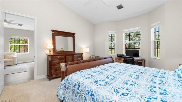 8617 Champions PT # 403, Naples, FL 34113