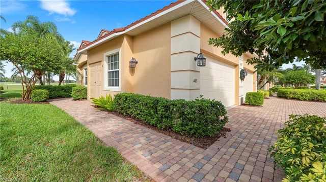 8617 Champions PT # 403, Naples, FL 34113