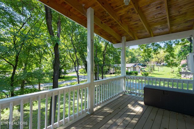2539 Orchard House Way, Knoxville, TN 37921