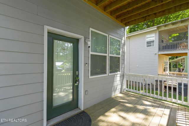2539 Orchard House Way, Knoxville, TN 37921
