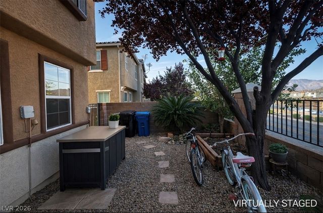 7320 Marble Lake Street 103, Las Vegas, NV 89149