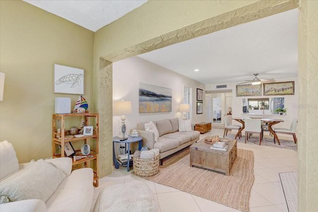 1952 LAUGHING GULL LANE 1426, Clearwater, FL 33762