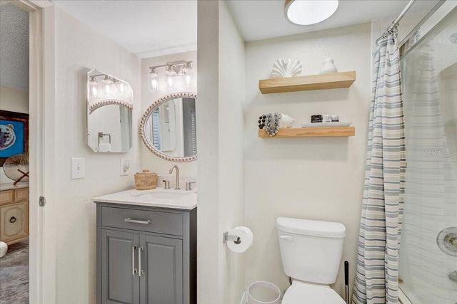1952 LAUGHING GULL LANE 1426, Clearwater, FL 33762